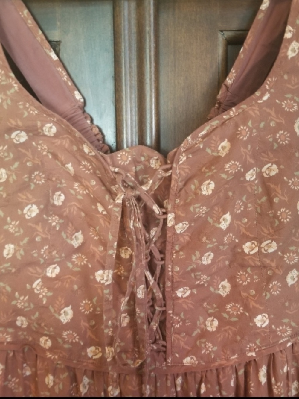 EUC Christy Dawn Oat Straw Red Adele S - Picture 5 of 6